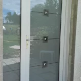 Porte d'entrée en verre