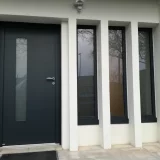 Porte entrée avec fenêtre